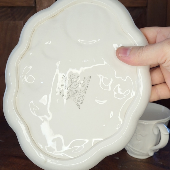 White Embossed Rose Cup and Snack Plate Set - Picture 12 of 13